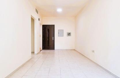 Apartment - 1 - 1 for rent in Al Muteena - Deira - Dubai