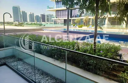 Apartment - 2 Bedrooms - 2 Bathrooms for sale in Golf Veduta Hotel Apartments A - Golf Veduta Hotel Apartments - Golf Town - DAMAC Hills - Dubai