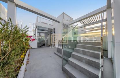 Villa - 4 Bedrooms - 5 Bathrooms for sale in Ixora - Al Barari - Dubai