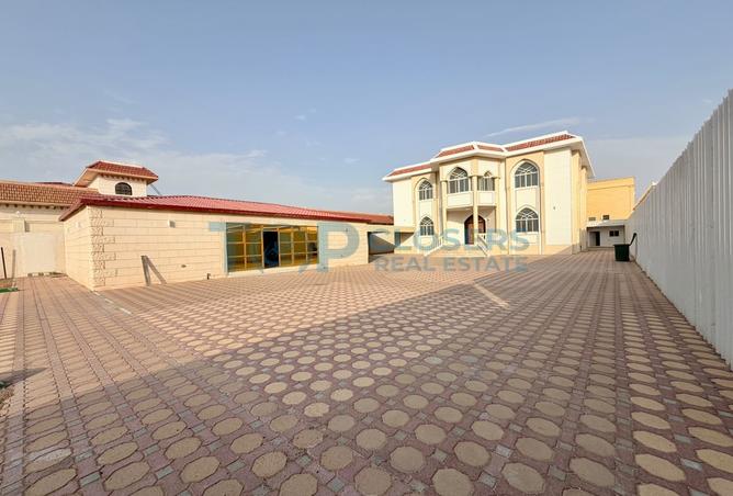 128807908 - Property Image 2