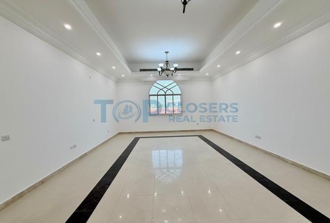128807908 - Property Image 3