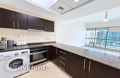 Apartment - 1 - 2 for rent in Bay Central - Dubai Marina - Dubai