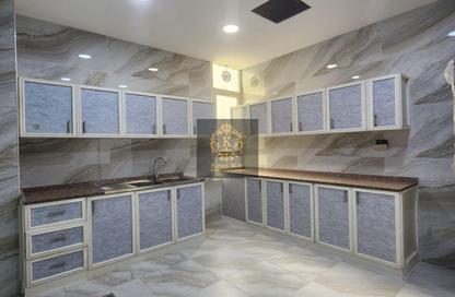 Apartment - 4 Bedrooms - 4 Bathrooms for rent in Mohamed Bin Zayed City - Abu Dhabi Apartment - 4 Bedrooms - 4 Bathrooms for rent in Mohamed Bin Zayed City - Abu Dhabi