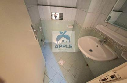 Apartment - 2 - 2 for rent in SG Muwaileh Building - Muwaileh - Sharjah