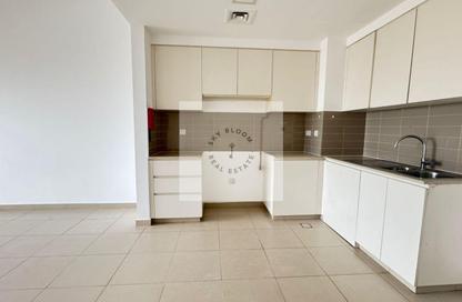 Apartment - 2 Bedrooms - 2 Bathrooms for rent in Hayat Boulevard 2A - Hayat Boulevard 2 - Hayat Boulevard - Town Square - Dubai
