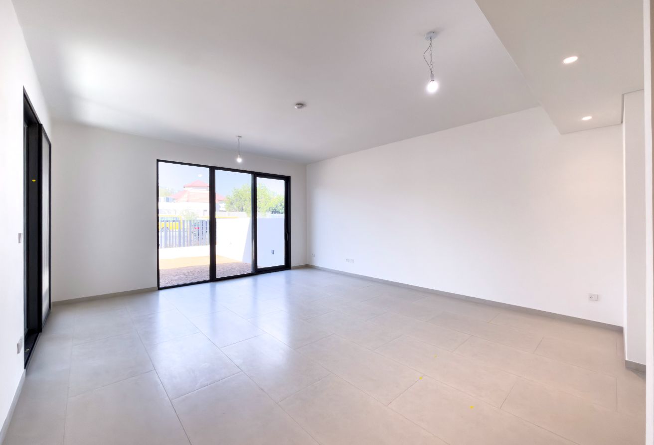 4 bedroom townhouse in Jebel Ali Village Townhouses, Jebel Ali: 21