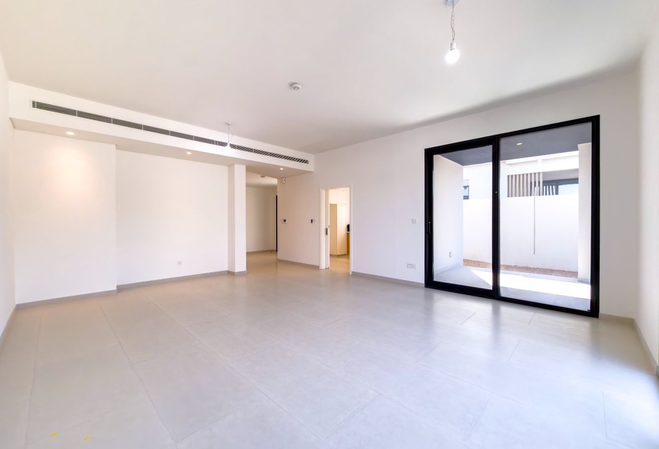4 bedroom townhouse in Jebel Ali Village Townhouses, Jebel Ali: 24