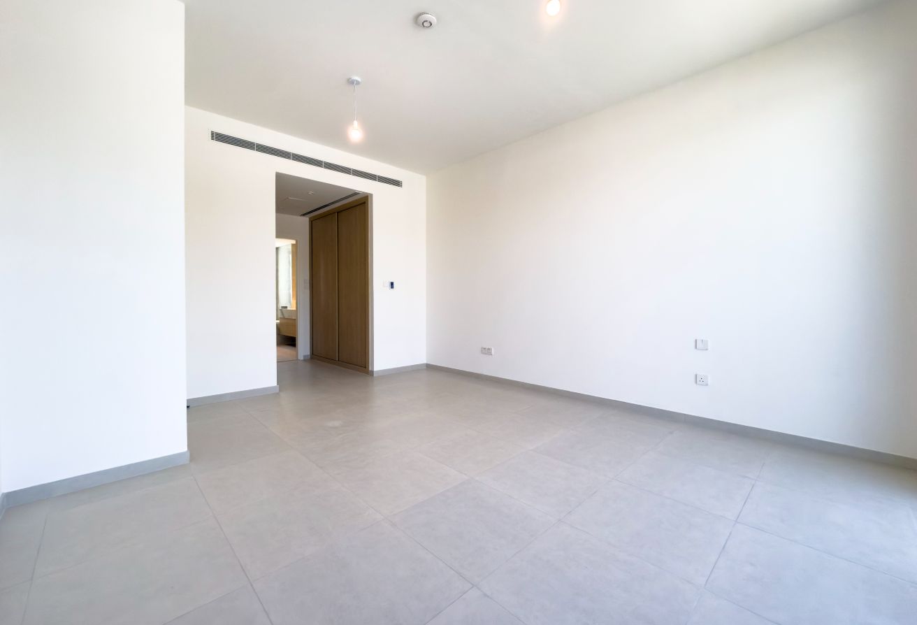 4 bedroom townhouse in Jebel Ali Village Townhouses, Jebel Ali: 11