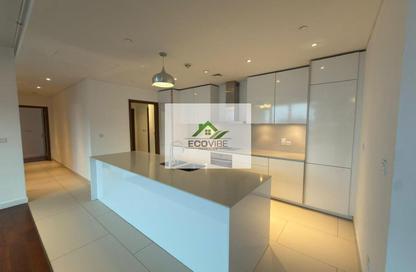 Apartment - 3 Bedrooms - 3 Bathrooms for rent in Central Park Building 1 - Central Park at City Walk - City Walk - Dubai