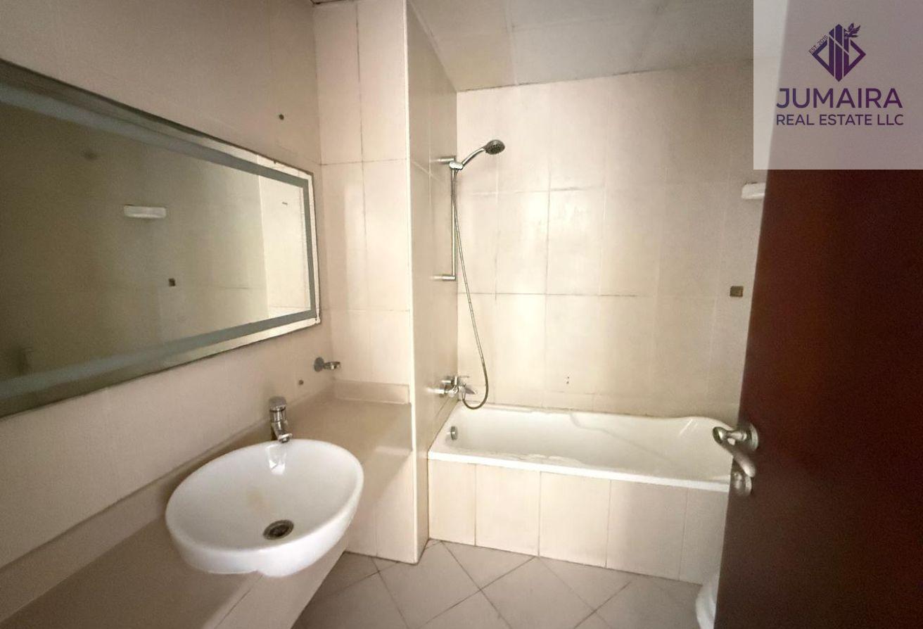Stunning Sea View I High Floor 1BR | RB5