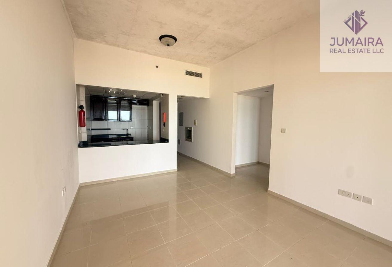 Stunning Sea View I High Floor 1BR | RB5
