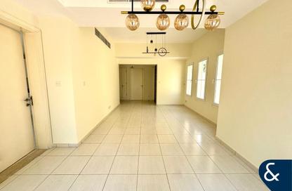 Villa - 3 Bedrooms - 3 Bathrooms for rent in Springs 15 - The Springs - Dubai Villa - 3 Bedrooms - 3 Bathrooms for rent in Springs 15 - The Springs - Dubai