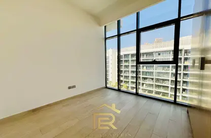 Apartment - 3 Bedrooms - 3 Bathrooms for rent in Azizi Riviera 10 - Azizi Riviera - Meydan One - Meydan - Dubai