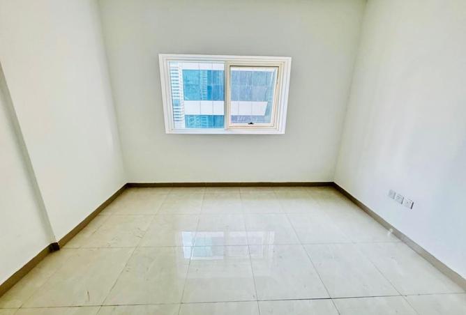 67070957 - Property Image 2