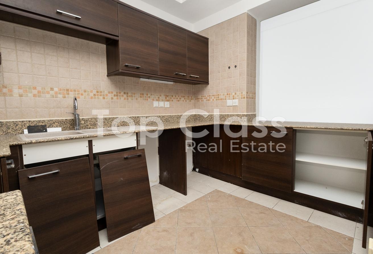 Near to Metro | Well Maintained | One Month Free photo 4