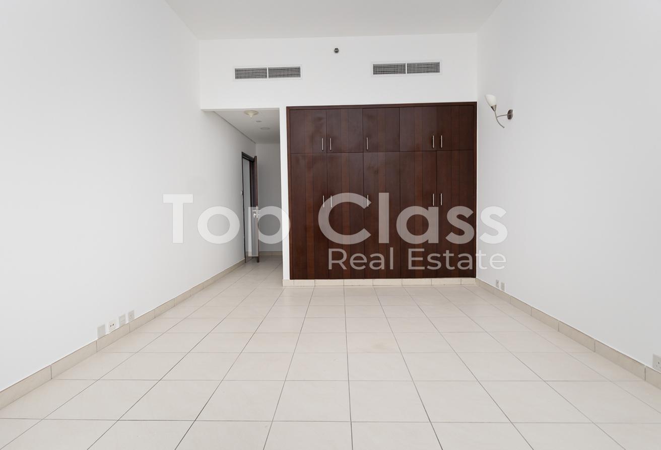 Near to Metro | Well Maintained | One Month Free photo 5