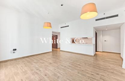 Apartment - 2 - 3 for rent in Delphine Tower - Marina Promenade - Dubai Marina - Dubai