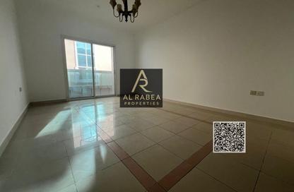 Apartment - 2 Bedrooms - 3 Bathrooms for rent in Al Rumailah building - Al Rumailah 2 - Al Rumaila - Ajman