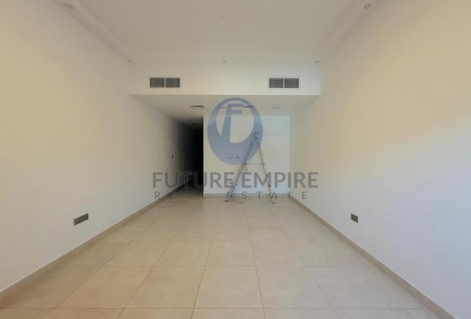 74235551 - صورة العقار 2