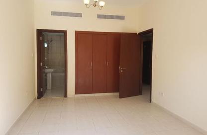 Apartment - 1 - 2 for sale in Building Y09 - England Cluster - International City - Dubai Apartment - 1 - 2 for sale in Building Y09 - England Cluster - International City - Dubai