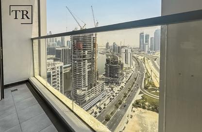 Apartment - Studio - 1 Bathroom for rent in Bayz by Danube - Business Bay - Dubai