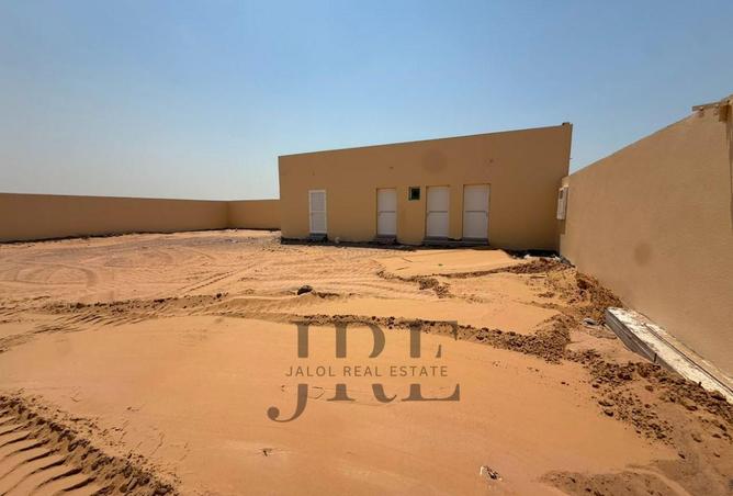120652310 - Property Main Image