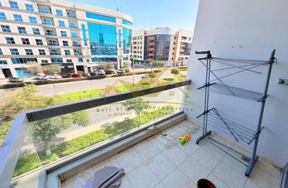 Apartment - 3 Bedrooms - 4 Bathrooms for rent in Al Karama Sqaure - Al Karama - Dubai