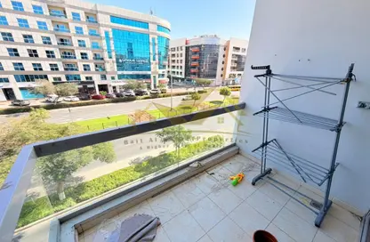 Apartment - 3 Bedrooms - 4 Bathrooms for rent in Al Karama Sqaure - Al Karama - Dubai