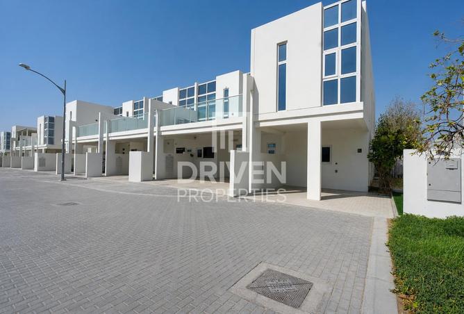 129763946 - Property Main Image