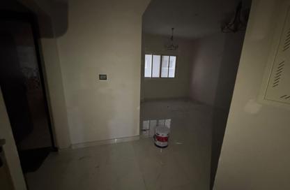 Apartment - 1 - 2 for rent in Al Jurf 3 - Al Jurf - Ajman
