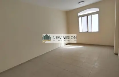 Apartment - 2 Bedrooms - 2 Bathrooms for rent in Al Qulaya'ah - Al Sharq - Sharjah