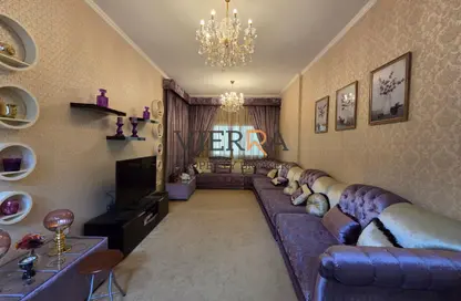 Apartment - 2 Bedrooms - 3 Bathrooms for rent in Mazaya 27 - Queue Point - Liwan - Dubai Land - Dubai