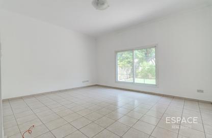 Villa - 3 - 2 for rent in Deema 2 - Deema - The Lakes - Dubai