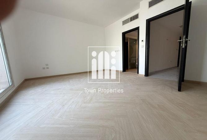 75012092 - Property Main Image