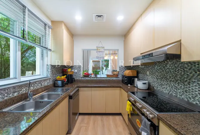 145985502 - Property Image 3