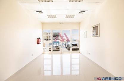Shop - Studio for rent in Arenco Buildings - Al Madar 2 - Al Madar - Umm Al Quwain