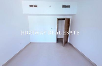 Apartment - 3 - 4 for rent in Jawaher Residences - Maryam Island - Al Khan - Sharjah