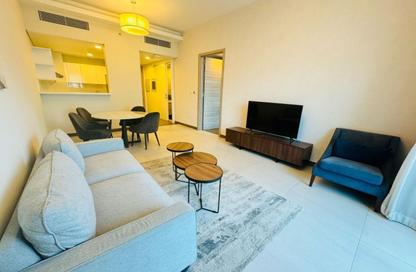 Apartment - 1 Bedroom - 2 Bathrooms for sale in SOL Bay - Business Bay - Dubai