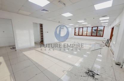 Office Space - Studio - 1 Bathroom for rent in Oud Metha - Bur Dubai - Dubai