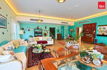 Villa - 5 - 6 for sale in La Quinta - Villanova - Dubai