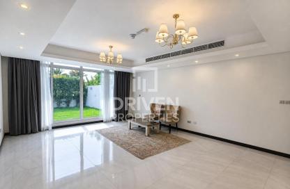Villa - 3 - 4 for sale in Barsha South Villas - Al Barsha South - Al Barsha - Dubai