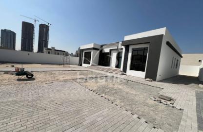 Villa - 4 Bedrooms - 7 Bathrooms for rent in Al Barsha 2 Villas - Al Barsha 2 - Al Barsha - Dubai