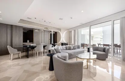 شقة - 3 غرف نوم - 5 حمامات للبيع في فايف نخلة جميرا - نخلة جميرا - دبي شقة - 3 غرف نوم - 5 حمامات للبيع في فايف نخلة جميرا - نخلة جميرا - دبي