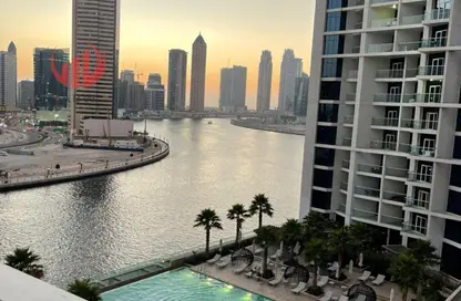 Apartment - 1 Bedroom - 2 Bathrooms for sale in Damac Maison Prive A - Damac Maison Prive - Business Bay - Dubai