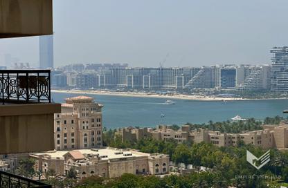 Apartment - 3 Bedrooms - 4 Bathrooms for rent in Marina Arcade Tower - Dubai Marina - Dubai