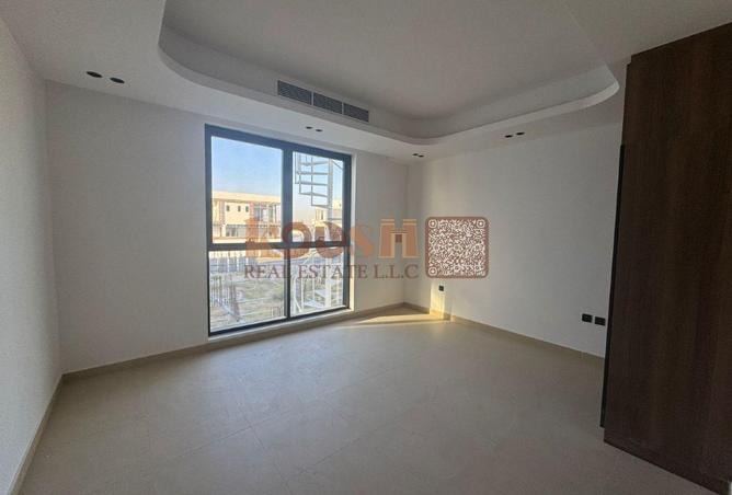 111859028 - Property Image 2