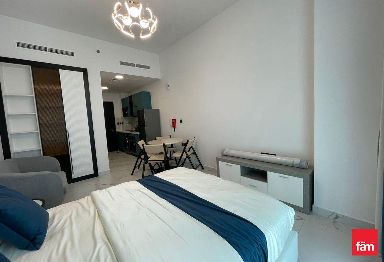 Fully Furnished | Ready To Move | Brand New photo 7