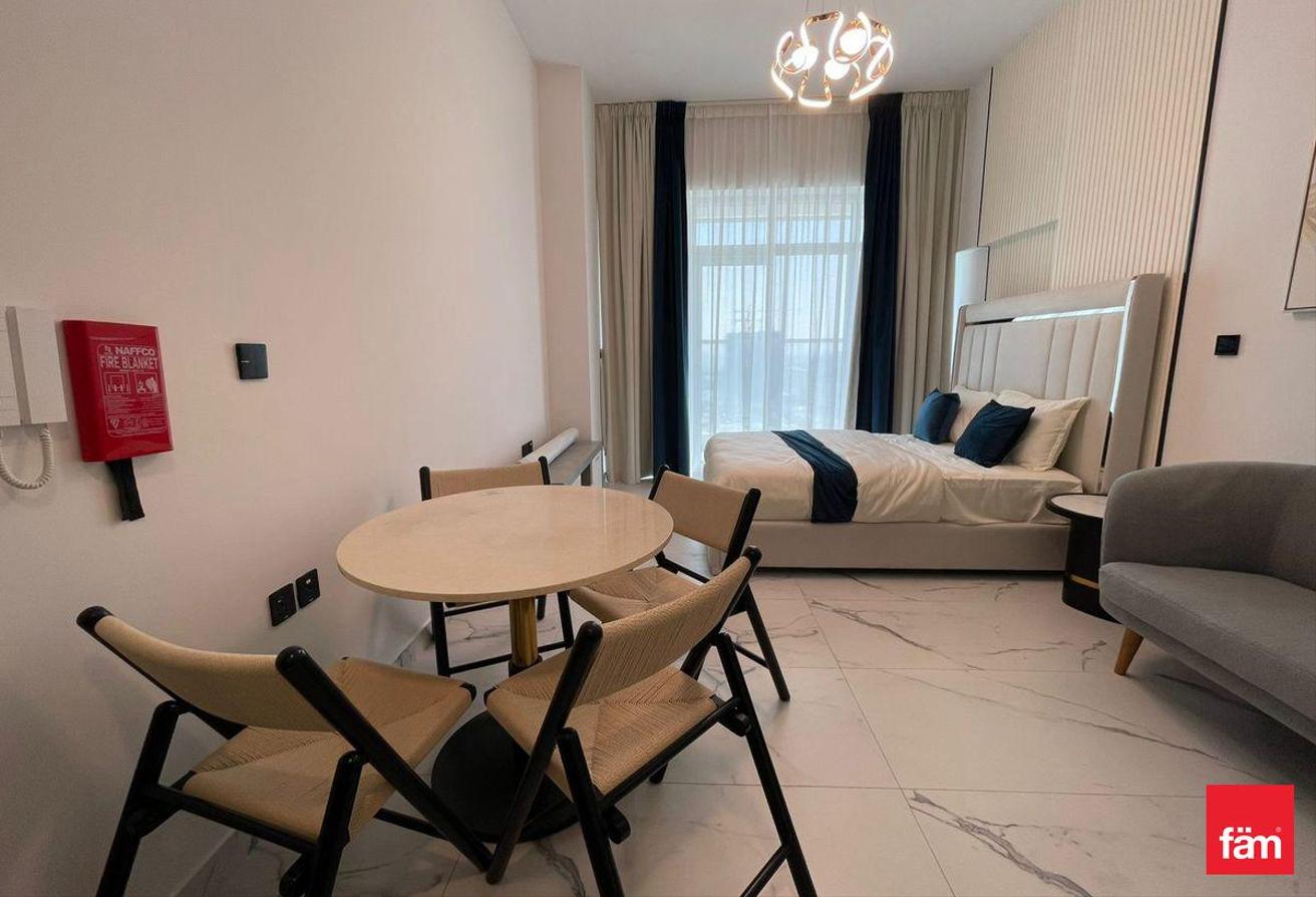 Fully Furnished | Ready To Move | Brand New photo 8