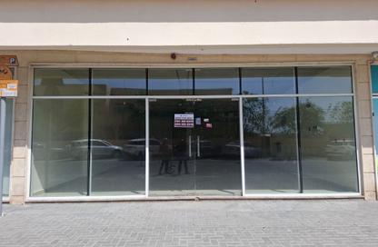 Shop - Studio - 1 Bathroom for rent in Muweileh Community - Muwaileh Commercial - Sharjah