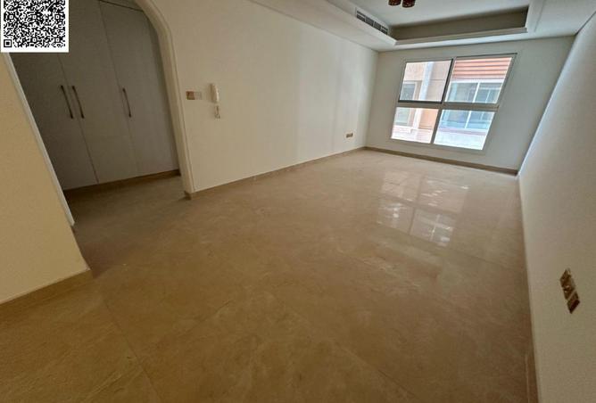 54386336 - Property Image 3